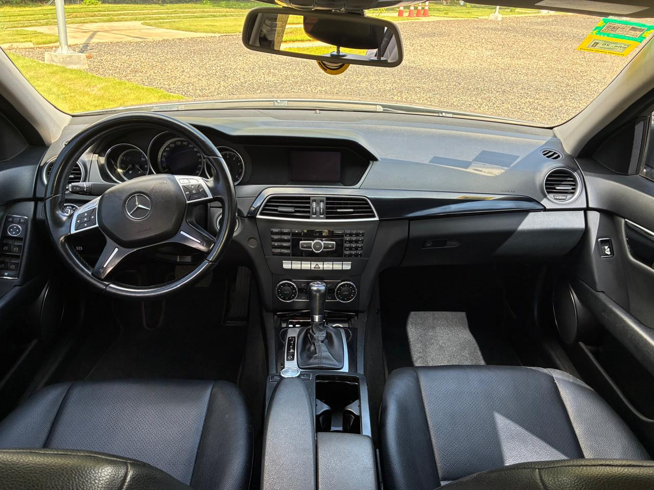 MERCEDES-BENZ C180 2013