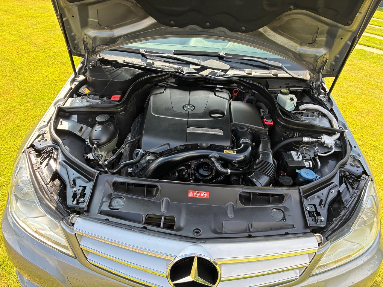 MERCEDES-BENZ C180 2013