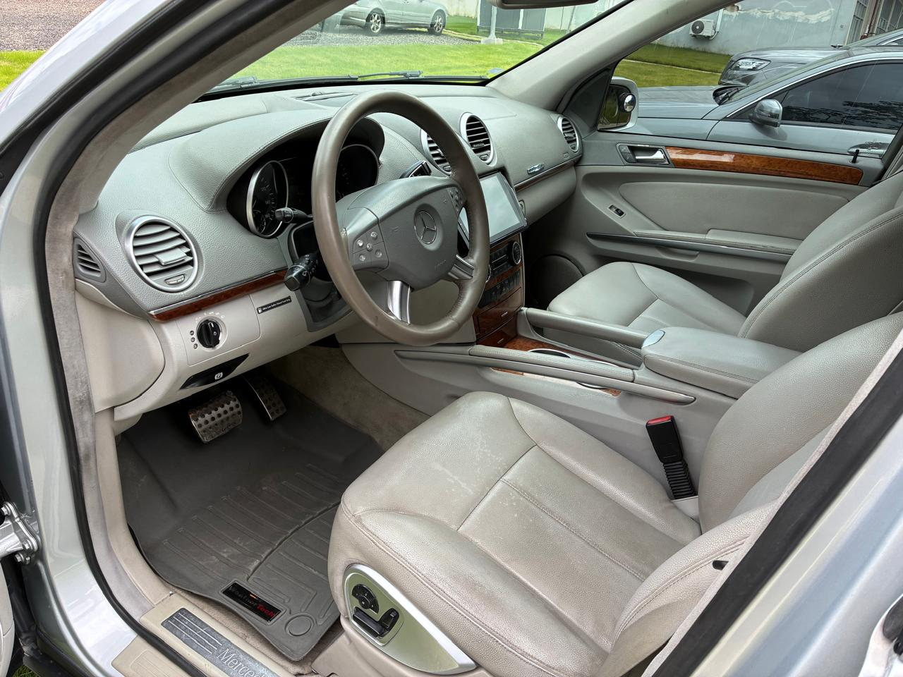 MERCEDES-BENZ GL320 2007