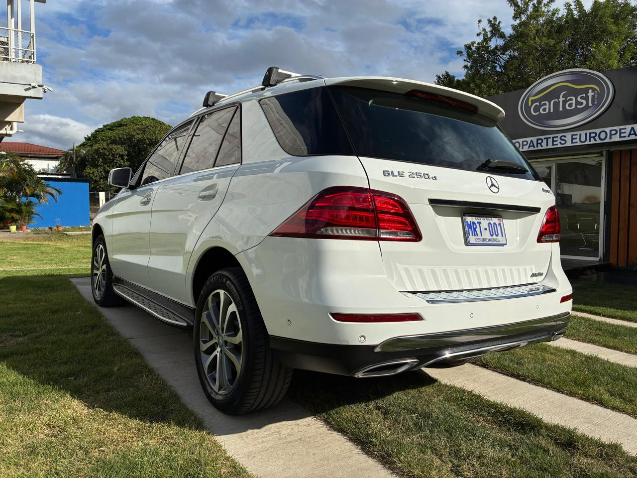 MERCEDES-BENZ GLE 250D 4MATIC 2016
