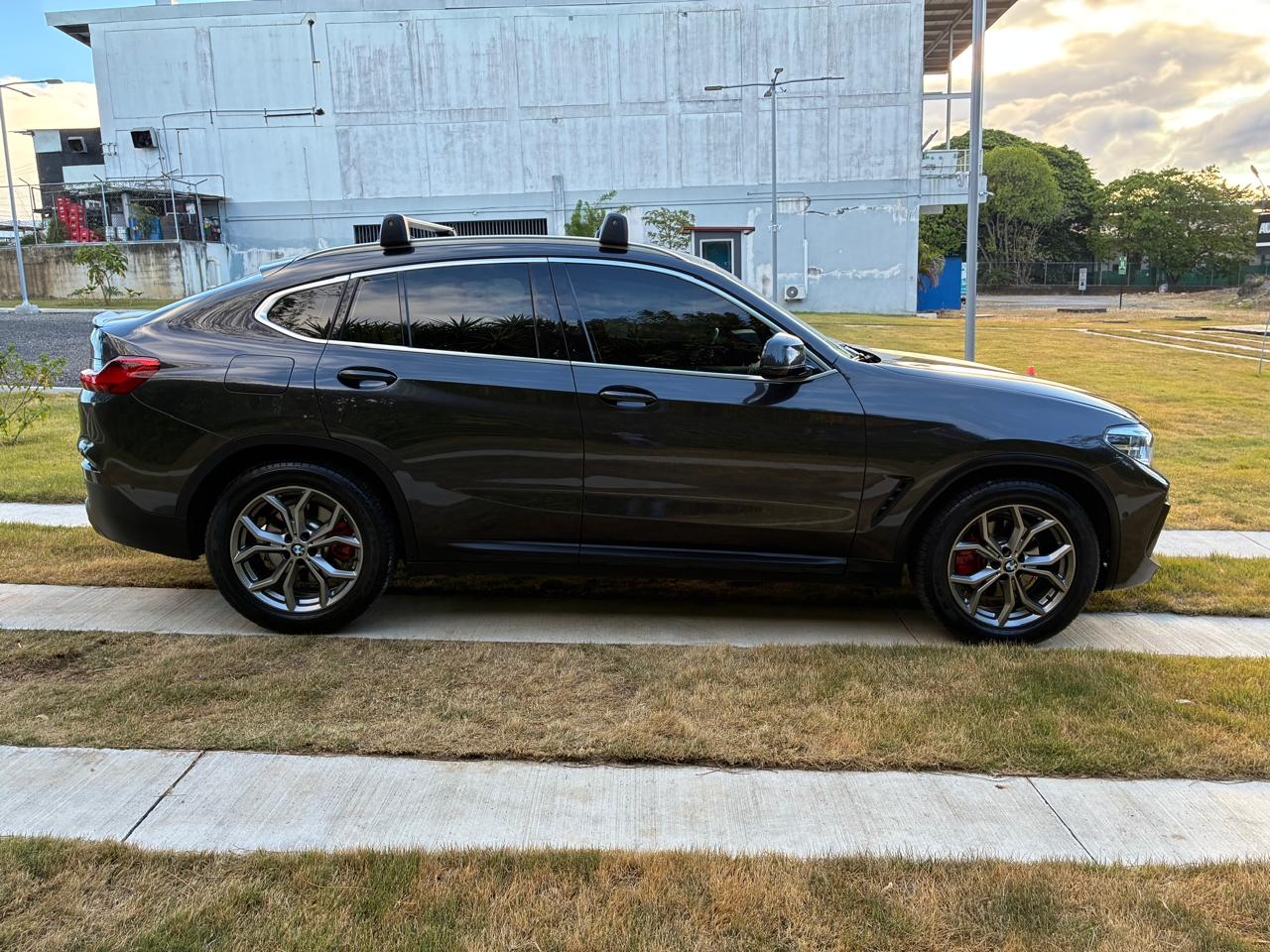BMW X4 XDRIVE20D 2021