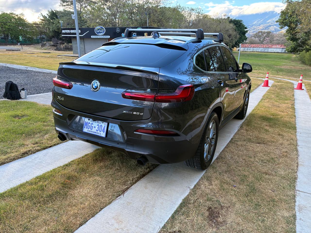 BMW X4 XDRIVE20D 2021
