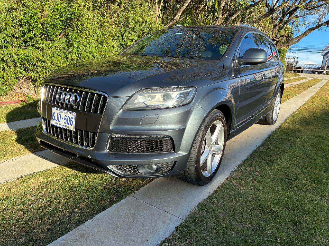 AUDI Q7 3.0T 2015