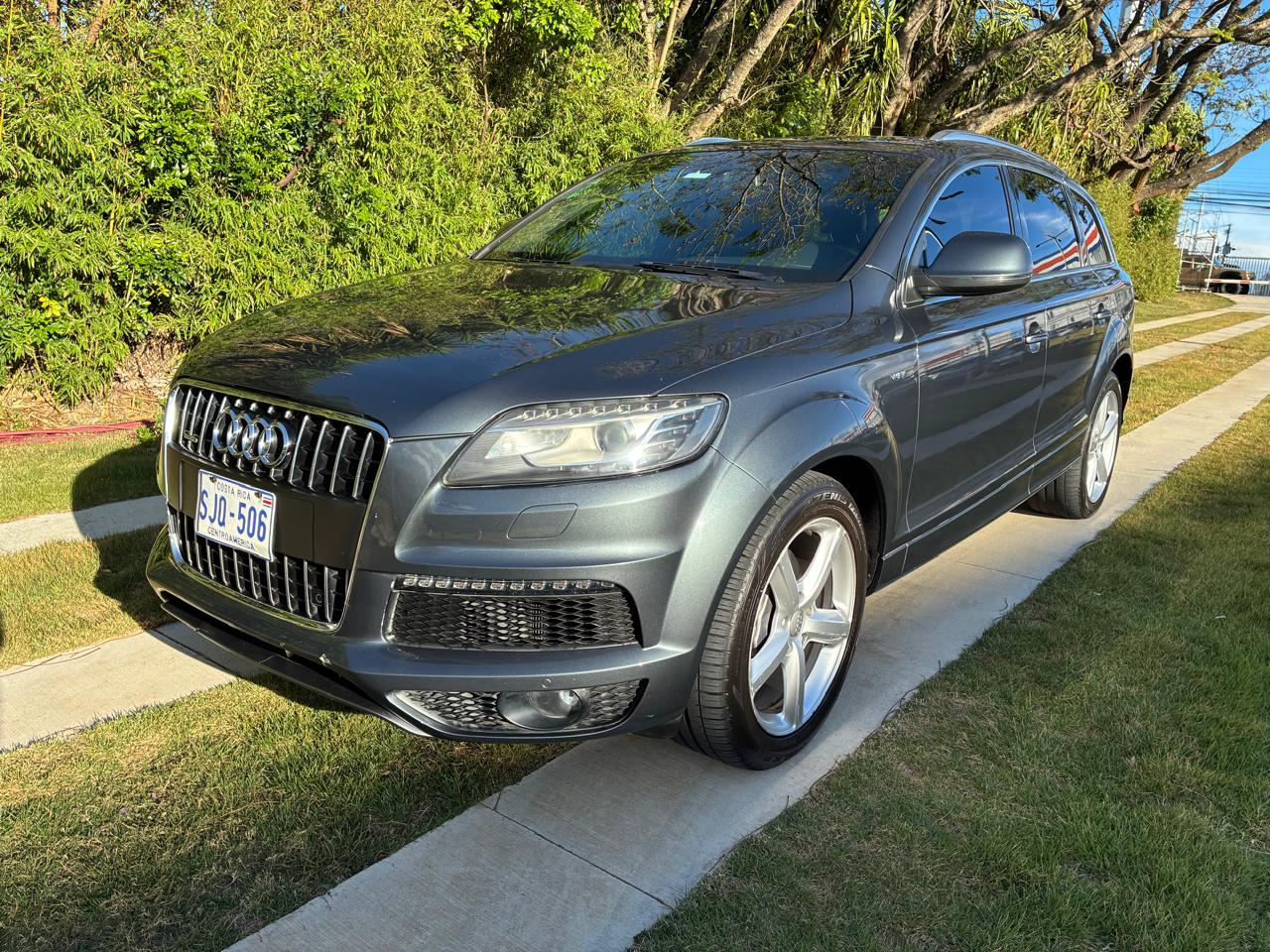 AUDI Q7 3.0T 2015