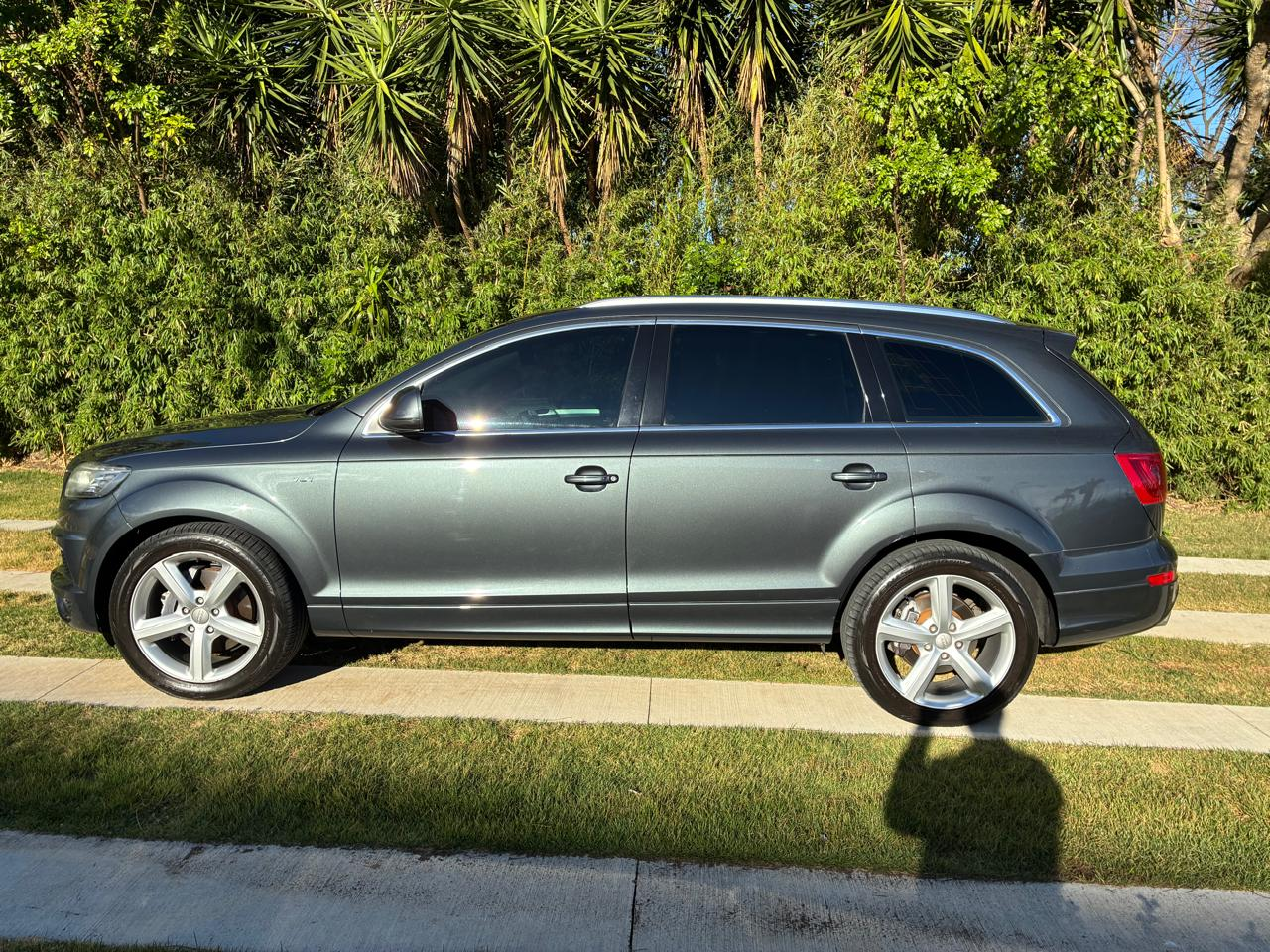 AUDI Q7 3.0T 2015
