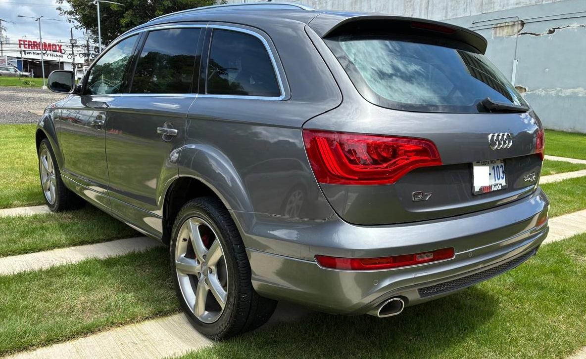 AUDI Q7 3.0TDI 2013