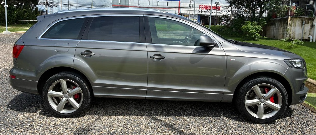 AUDI Q7 3.0TDI 2013