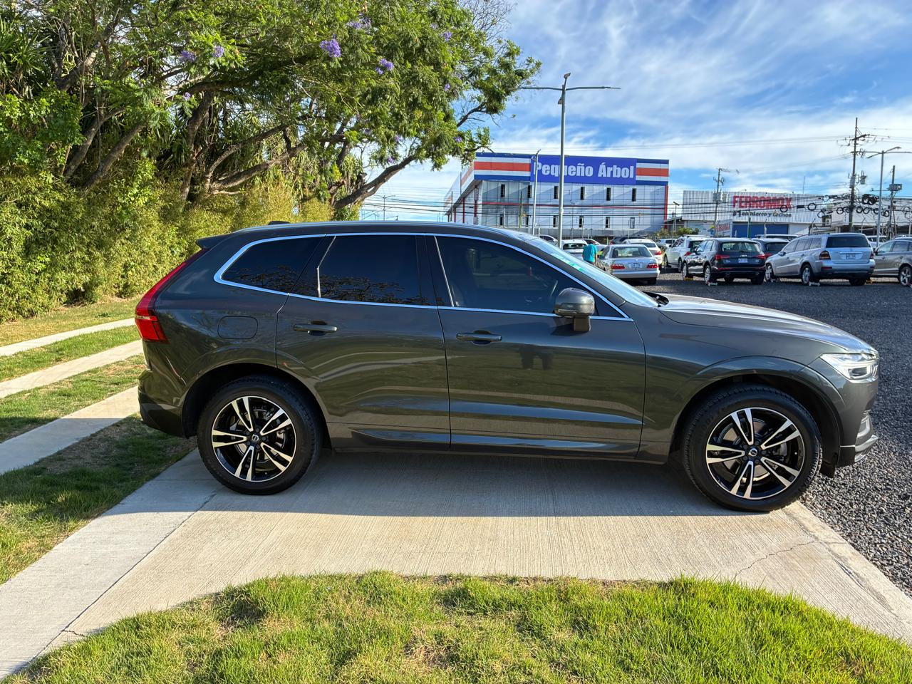 VOLVO XC60 T5 2020