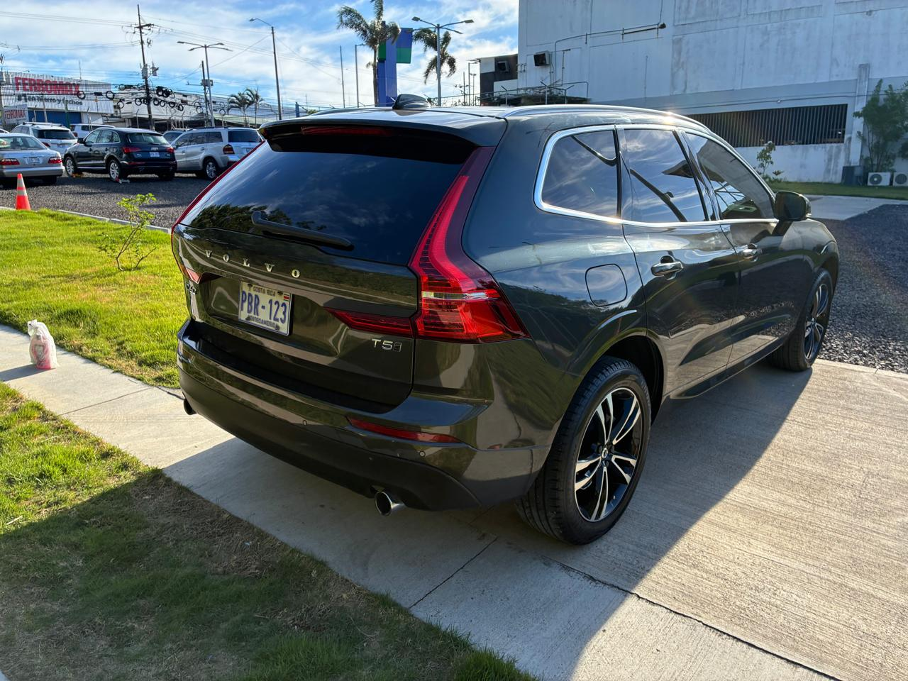 VOLVO XC60 T5 2020