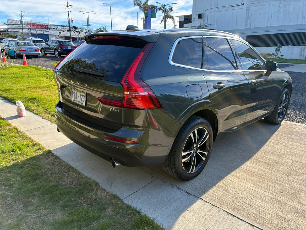 VOLVO XC60 T5 2020