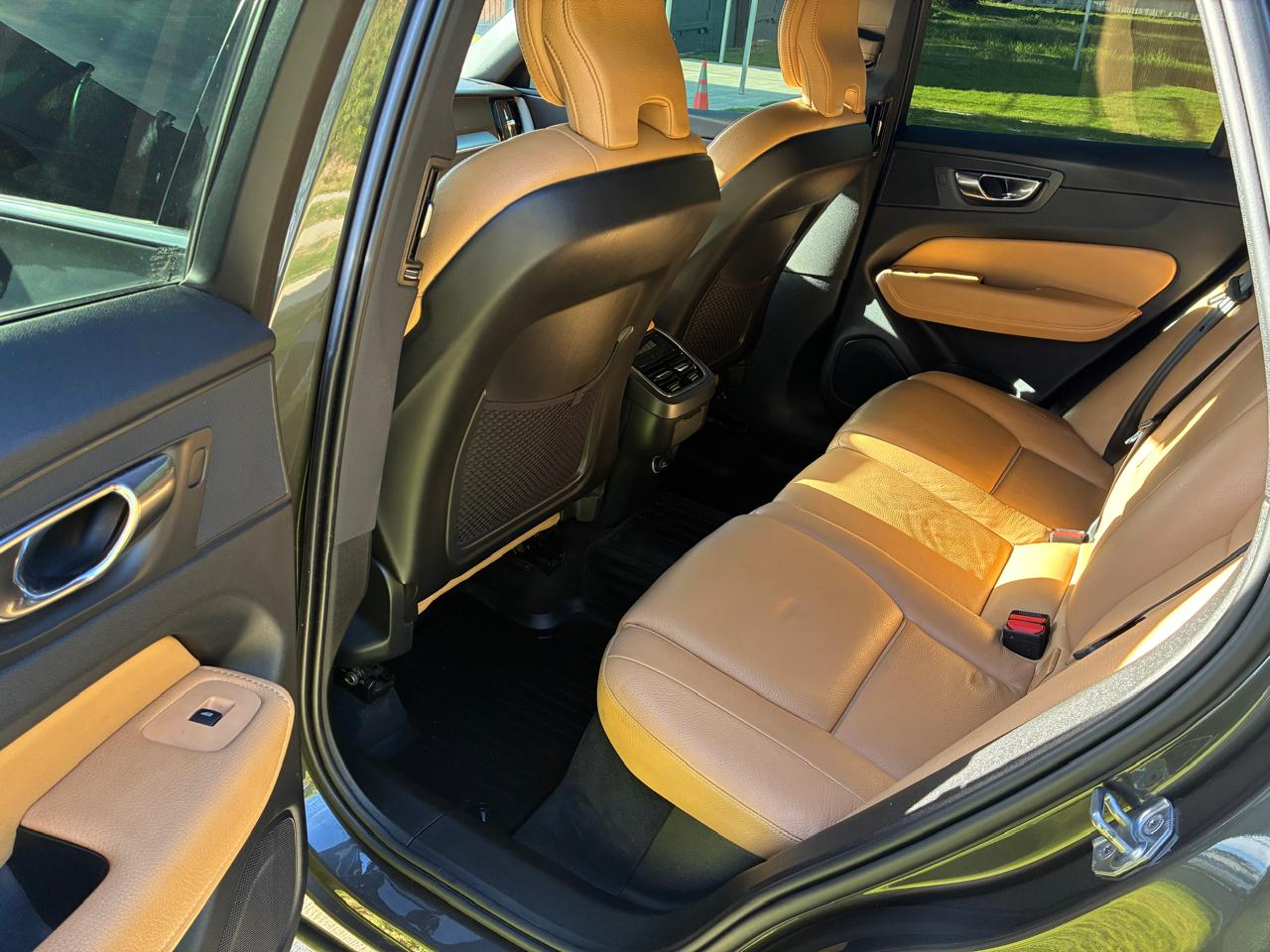 VOLVO XC60 T5 2020