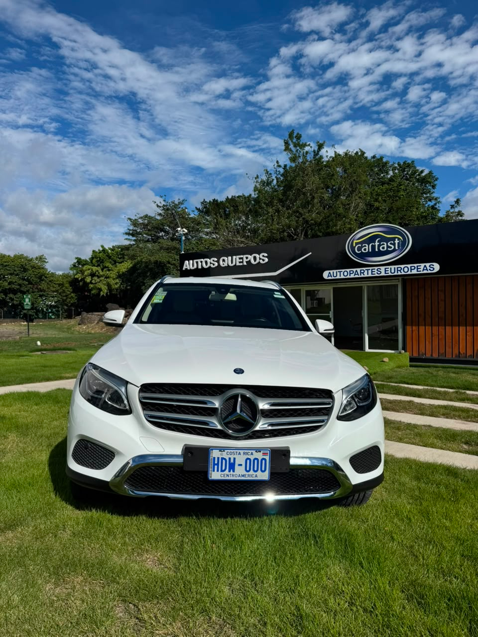MERCEDES-BENZ GLC250 2017