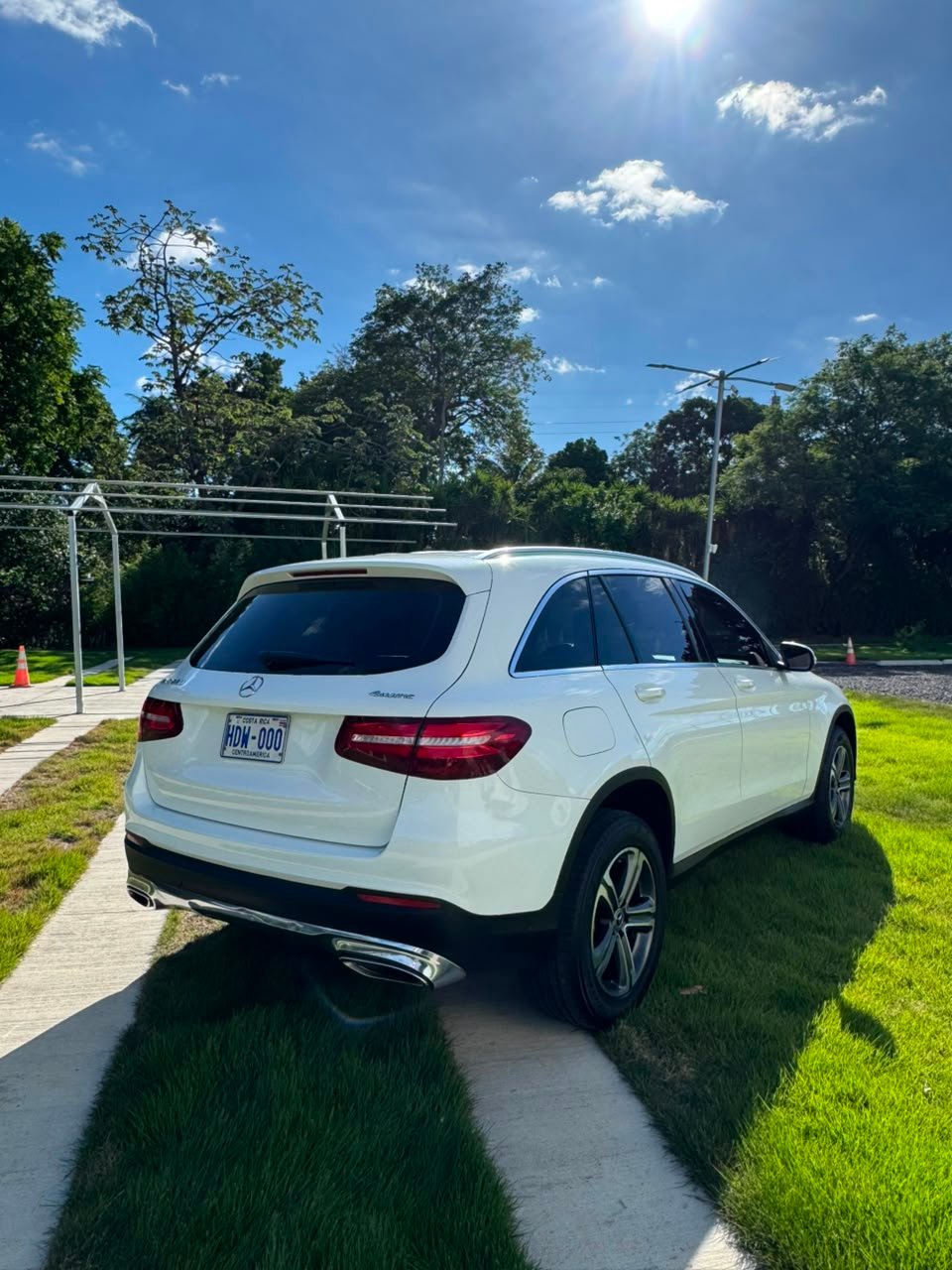 MERCEDES-BENZ GLC250 2017